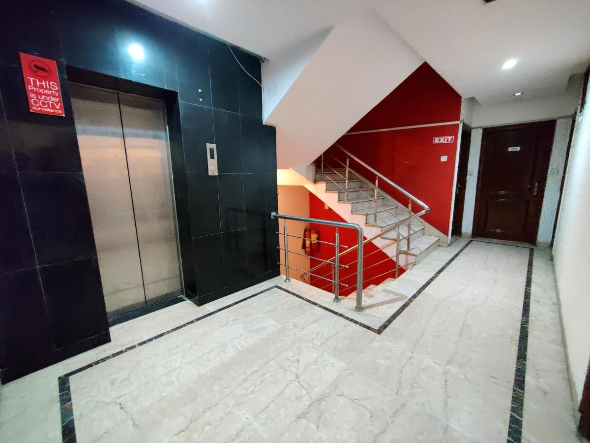 Hotel Unistar Нью-Делі Екстер'єр фото
