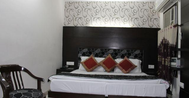 Hotel Unistar Нью-Делі Екстер'єр фото