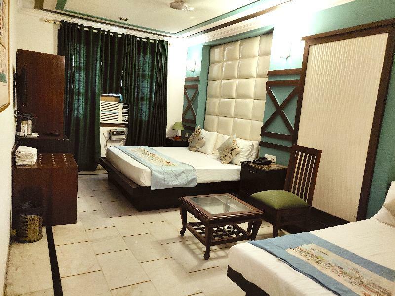 Hotel Unistar Нью-Делі Екстер'єр фото