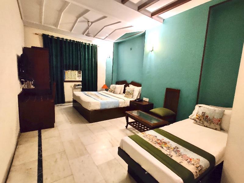 Hotel Unistar Нью-Делі Екстер'єр фото